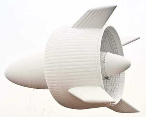 China’s Megawatt-Level Airborne Windmill Soars 6,560 ft, Feeds Grid in Historic Test